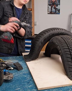 DIY Home Gym Equipment! | Universal World