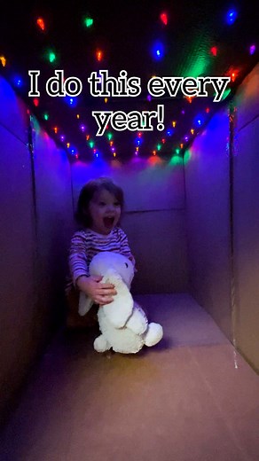 534K views · 4.4K reactions | What to do with all the Christmas Cardboard Boxes! 朗 Easy magical light fort for your kids! #kids #kidsactivities #cardboard #childhoodmemories | Jeff & Lauren | Facebook