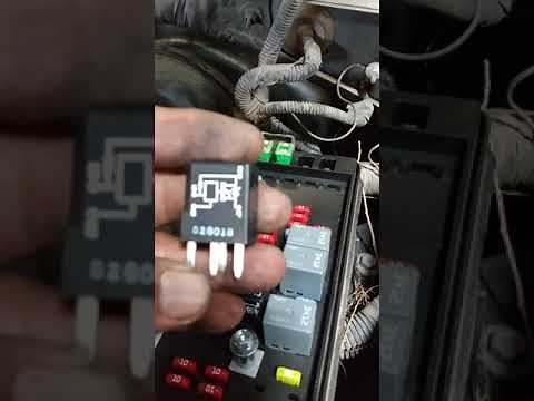 2005 Chevy Trailblazer. P0128 P0480 P0526.