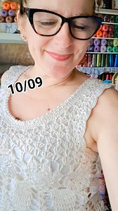 50K views · 2.4K reactions | Aquele conjunto saia e regata ,bem confortável pro Verão que logo logo estará por ai todo trabalhado nesse ponto e nessa cor linda que é uma cor fácil de combinar nesse fio maravilhoso 100% algodão. #crochetinspiration #crochemoderno #envioparatodoobrasil | Cássiaandree Bittencourt | Facebook