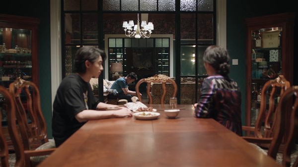 64集：老总暗中帮助仇家， 被亲姐指着鼻子骂，原来是爱上了仇人之女 | CN DRAMA