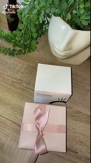 Pandora ASMR ✨ #larnelle #pandorame #asmr