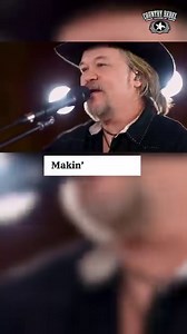 Watch Travis Tritt pay tribute to Waylon Jennings with the "Dukes of Hazzard" theme song, "Good Ol' Boys." | Country Rebel