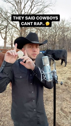 They said cowboys can’t rap, THEY LIED! Throwback to when I hopped on Buss It! Beard done grew a lot since then lol. Hit that follow button if this was fire! 🤠 • • • #rapfreestyle #rapping #rapper #countryrap | BLAKE FADES