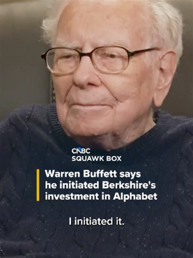 Warren Buffett told CNBC's Becky Quick that he — not Berkshire Hathaway’s new CEO Greg Abel — was the driving force behind the conglomerate’s recent big investment in Alphabet. Read more at the #linkinbio or the link on screen. #CNBC #warrenbuffett