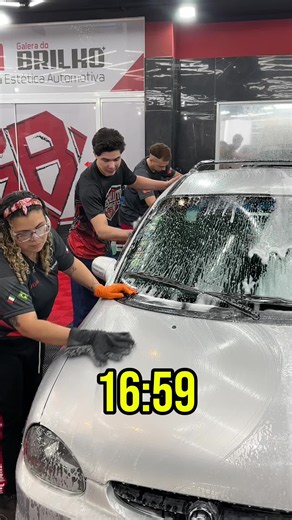 POV: deu 17h e a galera já sai correndo😂 #estéticaautomotiva #venetostudio #veneto