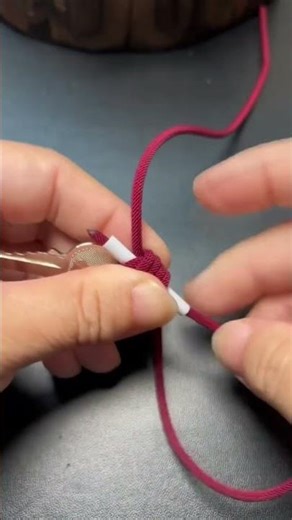 The key knot method is very easy to use. quick and strong #diy #knot #rope #knot2know