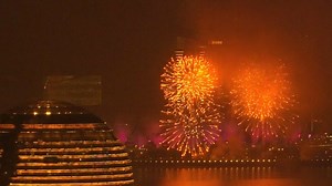 Fireworks show in East China's Hangzhou lights up Lantern Festival - The Global Herald