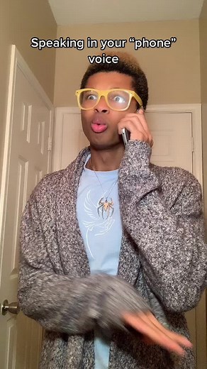 Elmo's Hilarious Phone Voice Moment