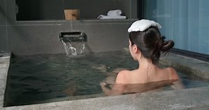 Woman Enjoy Onsen Stock Footage Video (100% Royalty-free) 1021507915 | Shutterstock