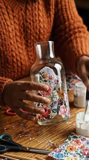 Beautiful Flower Vase Painting | DIY Flower Vase Art | Satisfying Vase Paint Idea