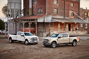 2017 Ford F-450 vs 2017 F-350: It Comes Down to One Thing - Ford-Trucks.com