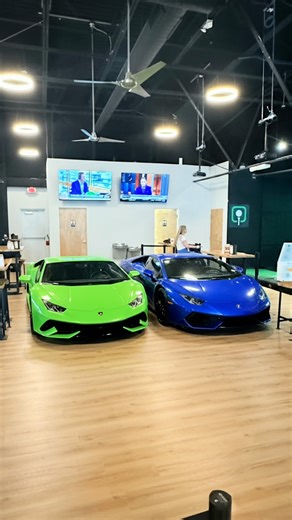 Come to Simulate - where you play a whole yacht of golf ⚓️⛳️ Today we are back with Day 4 of the Hole in One Challenge Book your tee time today and see if you can ace this challenge | Simulate Golf