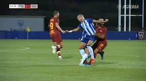 Video: Pepe and Mkhitaryan brawl in Porto v Roma - Football Italia