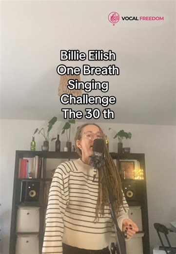 Billie Eilish One Breath singing Challenge The 30 th. As a vocal coach, I had to try this singing challenge. I’m not gonna lie, it is seriously demanding for the support muscles! You need to fight to keep the air back by using more and more support energy as the phrase progresses. This singing challenge is absolutely amazing for building stamina for singing long phrases and it’s really healthy for your overal vocal health and technique! I recommend trying it out for yourself! #billieeilish #sing