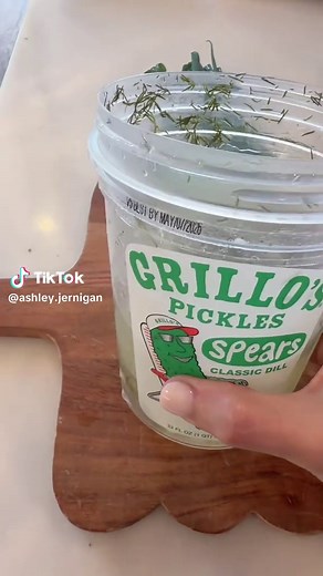 Irresistible Dill Pickle Dip Recipe