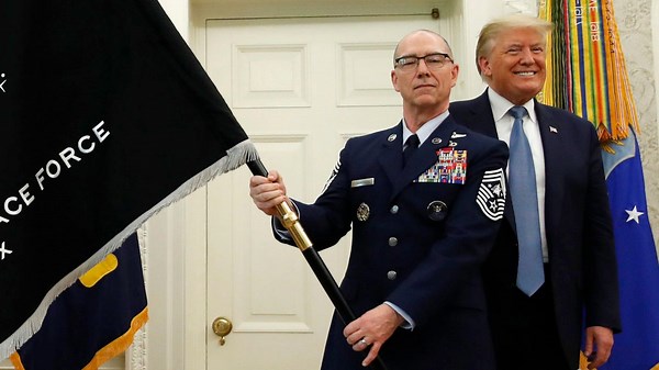 Trump kündigt "Super-Duper-Rakete" an