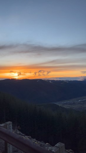 Love this sound Also My Old Truck comes out in what? 11 days? @_shayna.timmons_ #sunset #nature #drive #oregon | Winston James