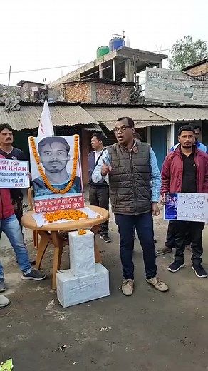 Red salute comrades | Red Club