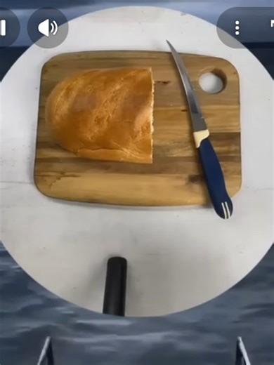 Как правильно резать хлеб? #shorts #кружок #мем #смешно #edit #reacheredit #funyy_videos