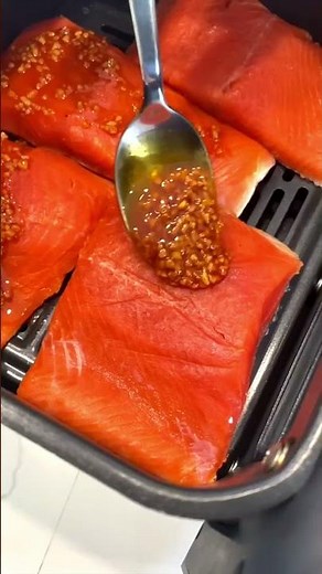 The Easiest Spanish Air Fryer Salmon You'll Ever Make! #airfryer #salmonrecipe #easyrecipe