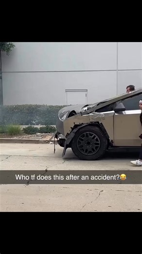 The old man on the scooter 😂 | Laugh Therapy