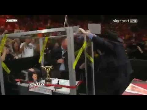 Jim Ross Attacks Michael Cole - WWE Raw 4/11/11