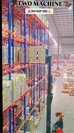 Reach trucks on fire #shortsfeed #shortvideo #shorts #short #ytshorts #youtubeshorts #automobile