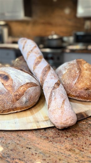 Rob Papandrea on Instagram: "Sundays are for breaking bread👌here’s how I made this batch👌 Baked on my @bakingsteel plus👌 #Homemade #bread #sunday #baking"