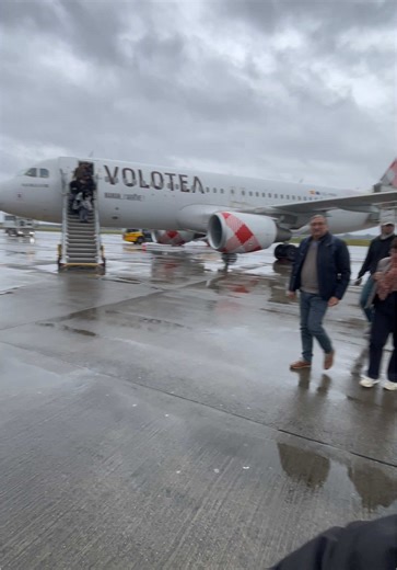 #agadir #aeroport #avion #lille #212 #biougra #amazigh #souss #chtoukaaitbaha #tiara #chleuh #volotea #safar #voyage #maghreb