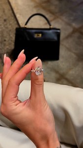 $6,950 gets you this custom pavé ring. Clients love our Portia setting because the band gives you a stone-forward design while keeping the focus on your center stone — in this case a perfect D-color, VS1 clarity 4.28 carat oval. To finish off this ring with some more ✨glam✨ this client added a pavé underside upgrade ( $350) •••••••••••••••••• #CreatedPortia 𝘊𝘌𝘕𝘛𝘌𝘙 𝘚𝘛𝘖𝘕𝘌: • 4.28 carat center (1.41 ratio) • 12.84x9.11mm oval brilliant • Color: D • Clarity grade: VS1 • Polish: excellent 