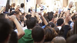 Australia disintegrating into hate-fuelled tribes