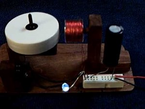 Simple Capacitor Pulse Motor