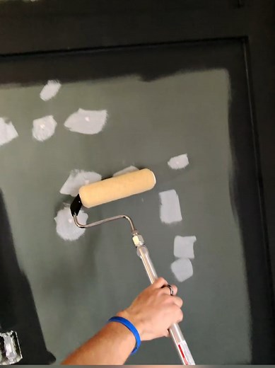 This paint gadget is crazy! | paint