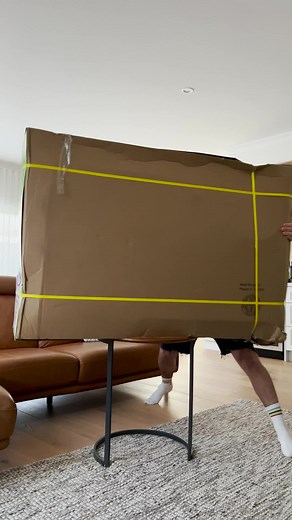 Unboxing Lifetime 44