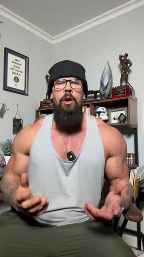 Online Fitness Coach DP Fit (@dp_fit_)’s video of Peptides