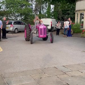 How to make your prom entrance. 🤩😍 | Farmers Weekly