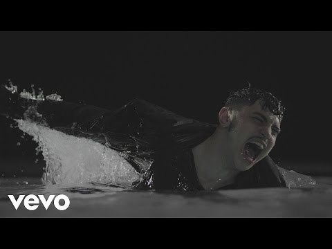 Izi - 4GETU (Official Video)