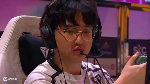 决赛DAY2_2 2025EWC天天吃鸡项目