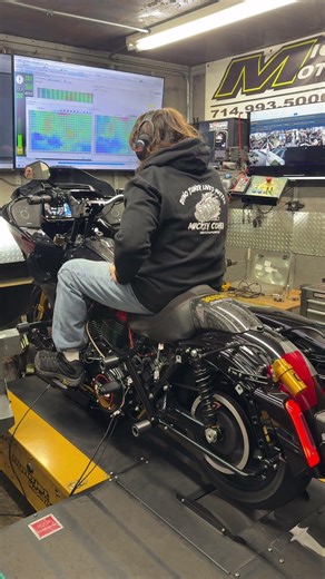 Working with the new auto blip feature from the Impact ECU. #harley #cvost #performancebagger