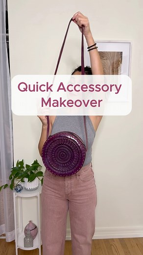 33K views · 98 reactions | Genius way to transform your favorite purse into a backpack! #fashionhacks #fashiontricks #ootdfashion #fashiontips | Randy & Mandy and Friends | Facebook