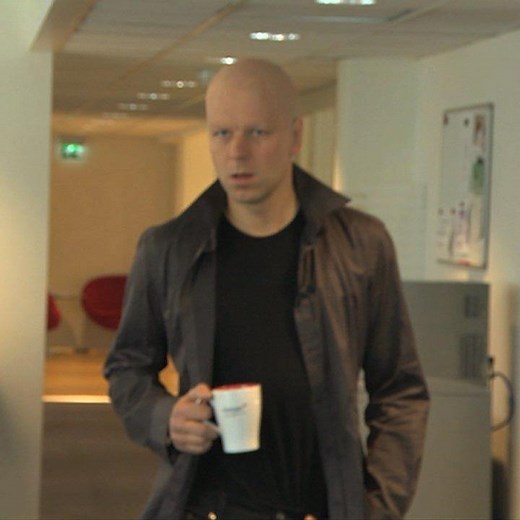 207K views · 1.1K reactions | Rhinos korte karriere som dataansvarlig. #eckbosarkiv #rhino #data #medarbeider #driftsansvarlig #server #javazone #java | Espen Eckbo | Facebook