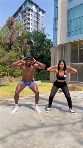 3 simple beginners exercises to build legs & booty Do 10 x3 #fit #leg. #girls #jozi | Sass body