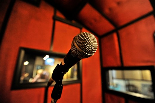 Member of pioneering female rap group dies at 66