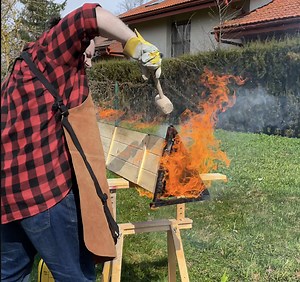 1.1M views · 1.5K reactions | Desain meja yang menakjubkan dengan teknik pembakaran kayu | Rasa Kayu | Facebook