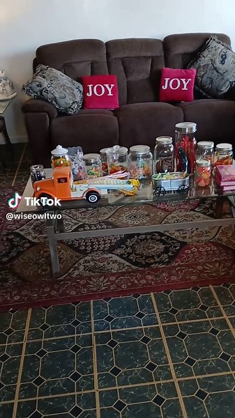 The final candy table look. What do you think?