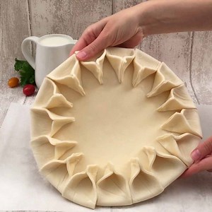 7M views · 48K reactions | Quiche lorraine géométrique ! une quiche 10 sur 10... oui, oui, ça existe :) | Chefclub | Facebook