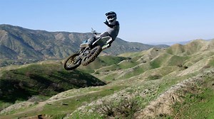 Don't miss Jeremy TwitchThis Stenberg make some new freeride lines in the hills of SoCal after the first storm of the year in his latest edit #HillsideOGBlend that just dropped! 🤘🏻 Watch now: https://youtu.be/uerfAxD26Ag | Monster Energy