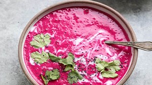 Szedd ráncba a tested immunerősítő céklalevessel!