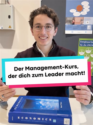 Was ist Management und wie versteht man es richtig? Genau das erleben und lernen die Studis an der #UniWH in der Management-Werkstatt. Hier wird Theorie mit Praxis verbunden und mit echten CEOs besprochen. Du könntest dir ein Management-Studium vorstellen? Mehr Infos dazu findest du auf unserer Website https://www.uni-wh.de/dein-studium/studienangebot/bachelor-studiengaenge/management-bachelor Was wäre dir lieber? Nur Theorie oder echter Praxisaustausch? Schreib's uns in die Kommentare! #Studium